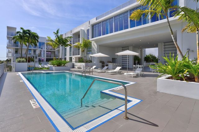 111 SE 1st Avenue 218, Delray Beach, FL 33444