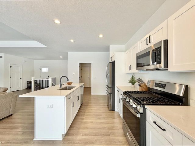 3224 S Bartells Drive, Beloit, WI 53511