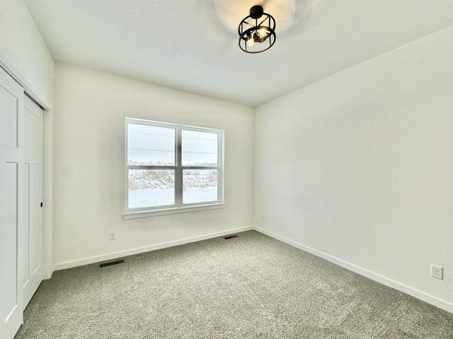 3224 S Bartells Drive, Beloit, WI 53511