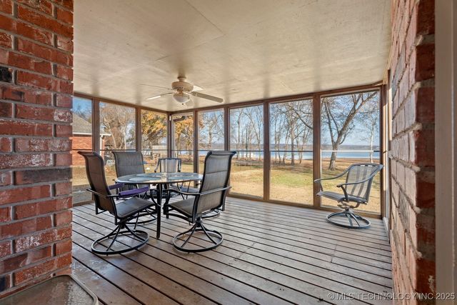 27204 S 125 Highway 9, Afton, OK 74331