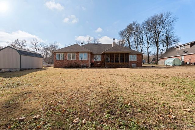 27204 S 125 Highway 9, Afton, OK 74331