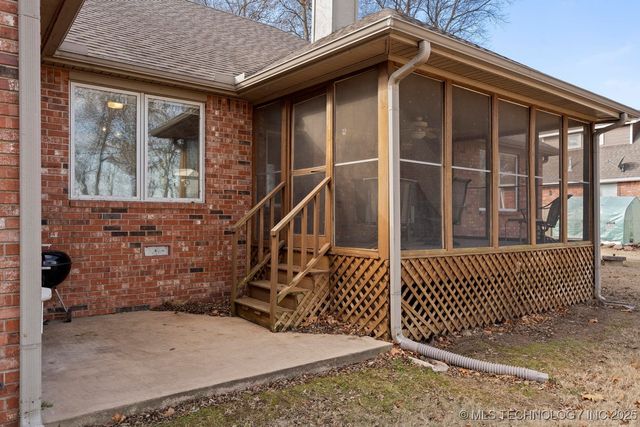 27204 S 125 Highway 9, Afton, OK 74331