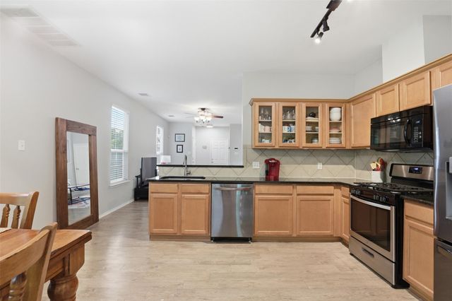 1481 E Old Settlers BLVD 1502, Round Rock, TX 78664
