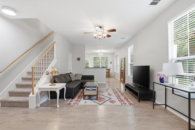 1481 E Old Settlers BLVD 1502, Round Rock, TX 78664