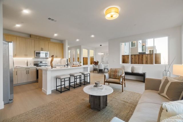 821 Fassler Avenue, Pacifica, CA 94044