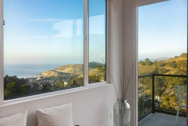 821 Fassler Avenue, Pacifica, CA 94044