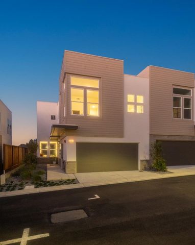 821 Fassler Avenue, Pacifica, CA 94044