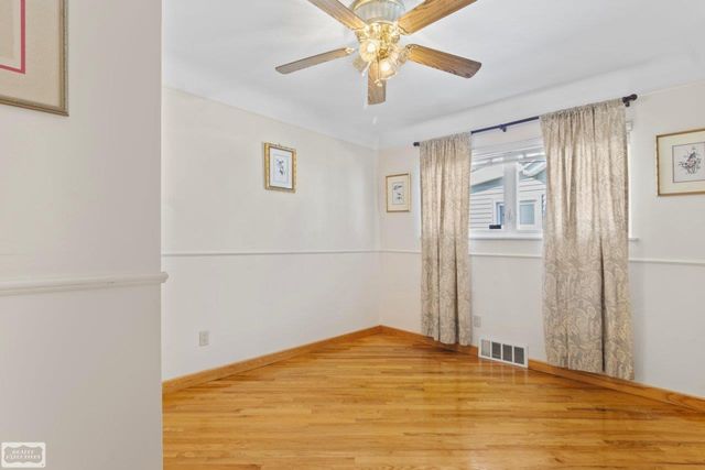 32680 S River Road, Harrison Twp, MI 48045