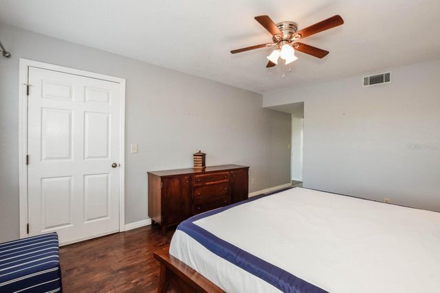 427 CERROMAR LANE 356, Venice, FL 34293