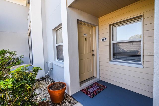 427 CERROMAR LANE 356, Venice, FL 34293