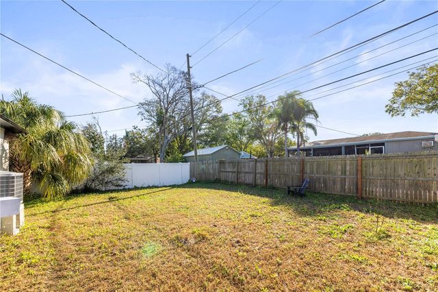 132 81ST AVENUE N, St Petersburg, FL 33702