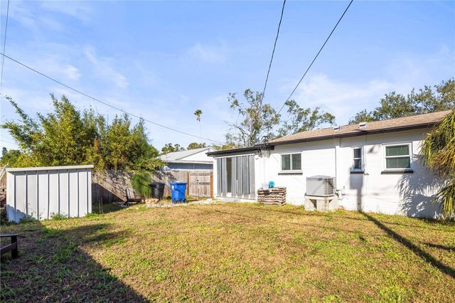 132 81ST AVENUE N, St Petersburg, FL 33702