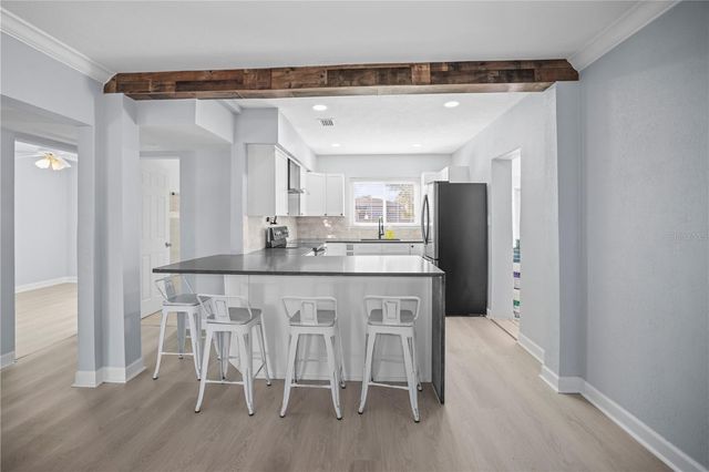 132 81ST AVENUE N, St Petersburg, FL 33702