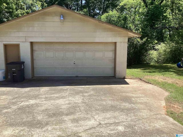 130 FOREST ROAD, Hueytown, AL 35023
