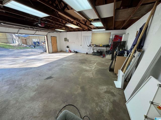 130 FOREST ROAD, Hueytown, AL 35023