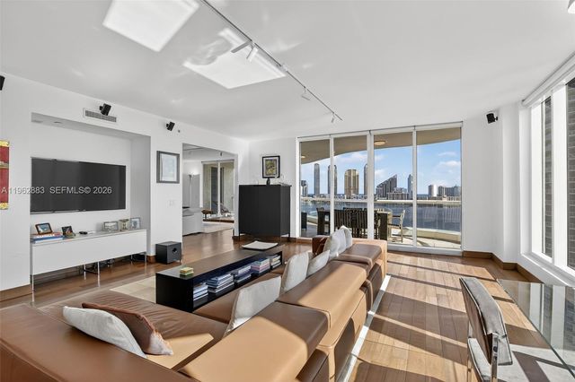 6000 Island Blvd 1208, Aventura, FL 33160