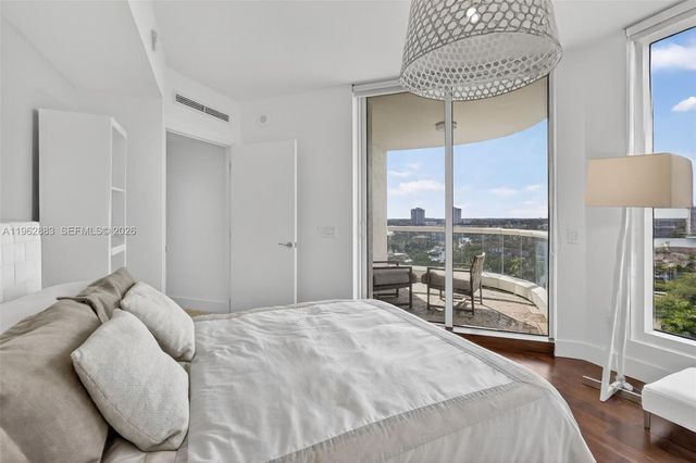 6000 Island Blvd 1208, Aventura, FL 33160