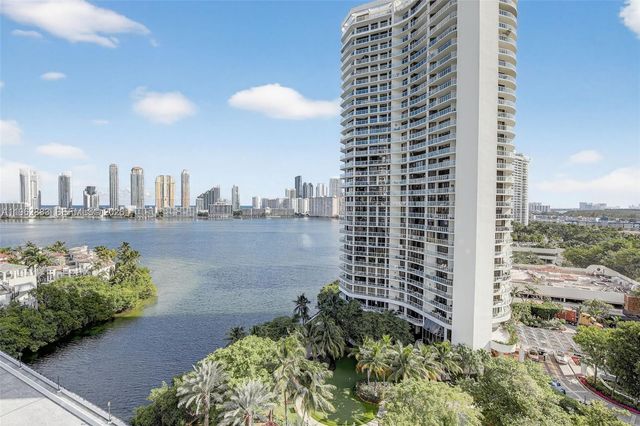 6000 Island Blvd 1208, Aventura, FL 33160