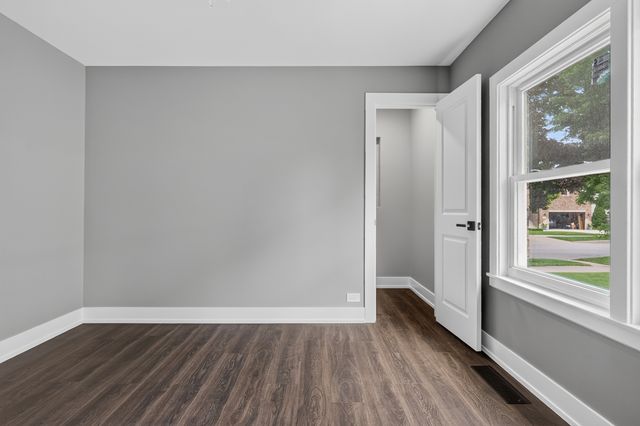 3653 W 107th Street, Chicago, IL 60655