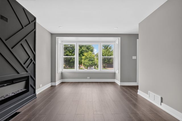 3653 W 107th Street, Chicago, IL 60655