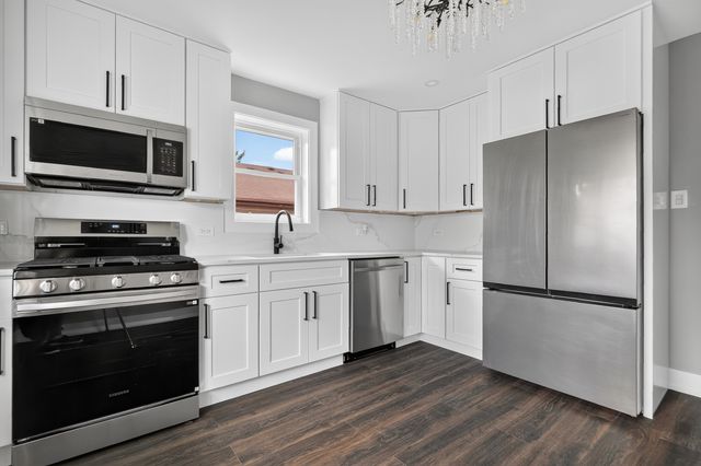3653 W 107th Street, Chicago, IL 60655
