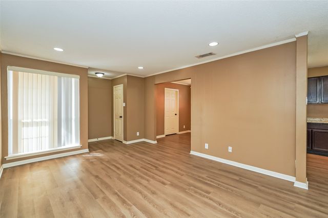 1510 Carlisle Street, Irving, TX 75062