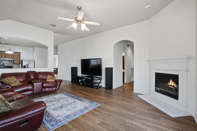 1204 Toledo Bend Drive, Princeton, TX 75407