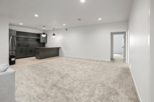 4234 Bristlecone Loop S, Fargo, ND 58104