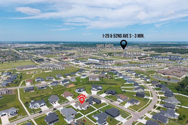 4234 Bristlecone Loop S, Fargo, ND 58104