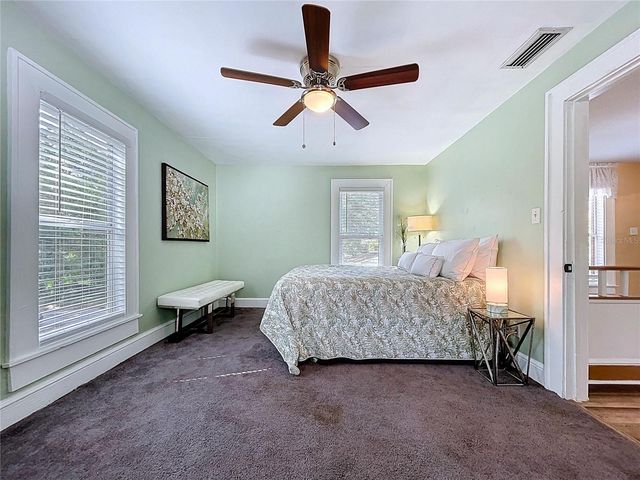 1001 E CRAWFORD STREET, Tampa, FL 33604