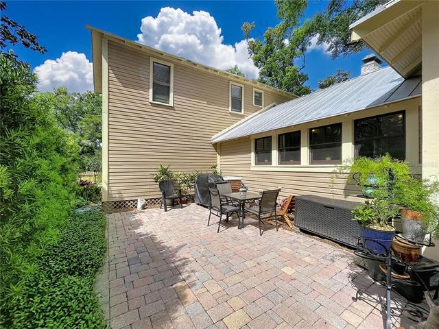 1001 E CRAWFORD STREET, Tampa, FL 33604