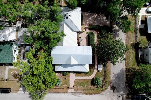 1001 E CRAWFORD STREET, Tampa, FL 33604