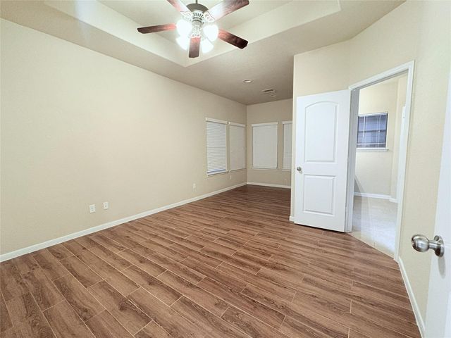 18412 Sunrise Oaks Court, Montgomery, TX 77316