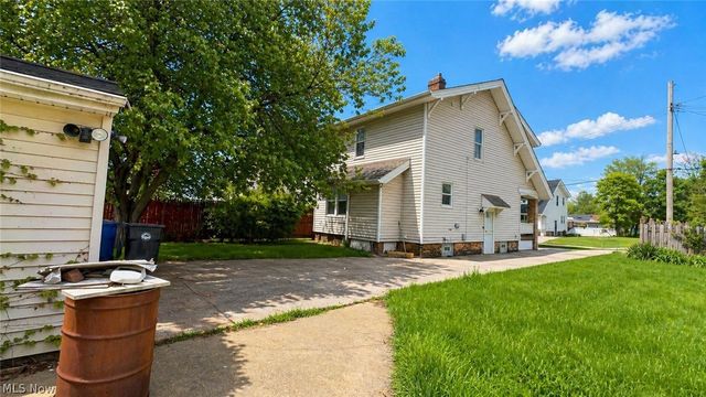 15002 Upton Avenue, Cleveland, OH 44110