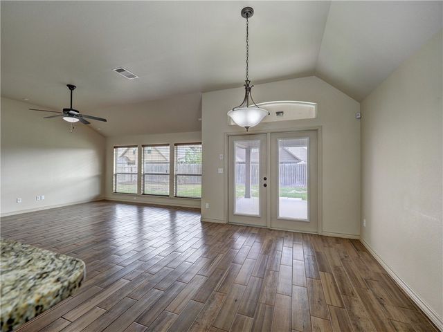 7426 Idle Hour Dr, Corpus Christi, TX 78414