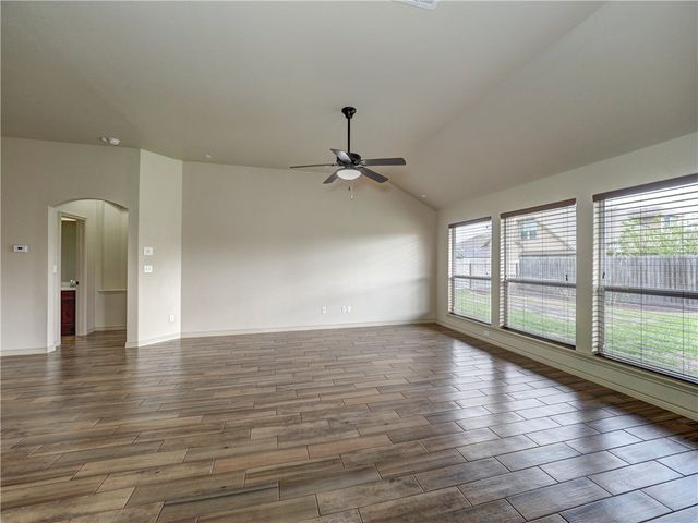 7426 Idle Hour Dr, Corpus Christi, TX 78414