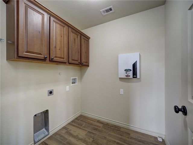 7426 Idle Hour Dr, Corpus Christi, TX 78414