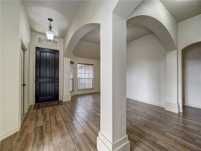 7426 Idle Hour Dr, Corpus Christi, TX 78414