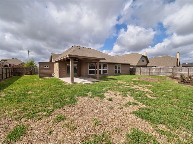 7426 Idle Hour Dr, Corpus Christi, TX 78414