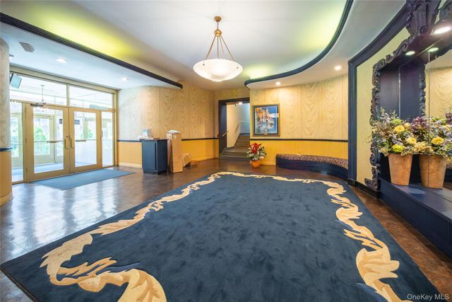 99-41 64th Avenue B9, Rego Park, NY 11374