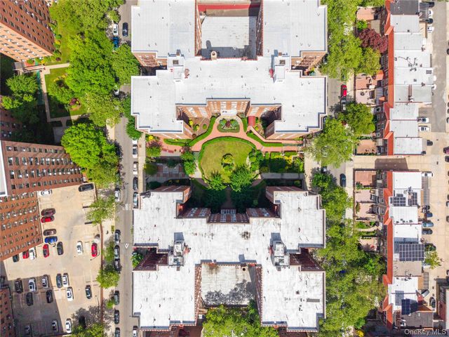 99-41 64th Avenue B9, Rego Park, NY 11374