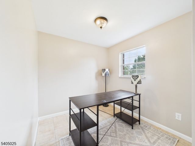 39 Edsall Dr, Vernon Twp., NJ 07461