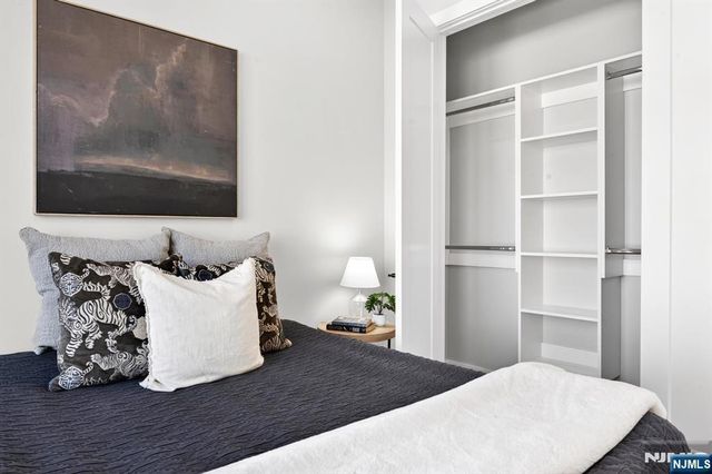 126 De Kalb Avenue, Jersey City, NJ 07306