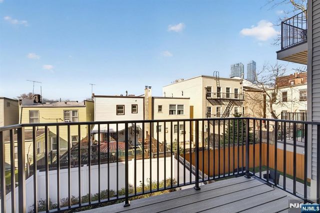 126 De Kalb Avenue, Jersey City, NJ 07306