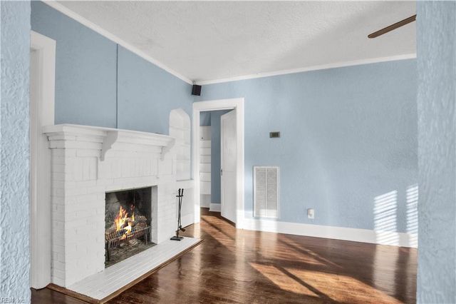 300 Burleigh AVE, Norfolk, VA 23505