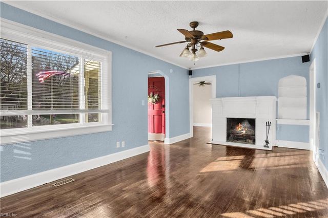 300 Burleigh AVE, Norfolk, VA 23505