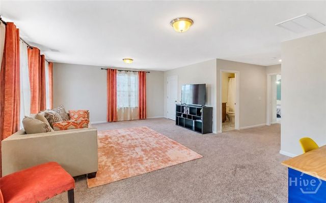 112 Winslow Circle, Savannah, GA 31407
