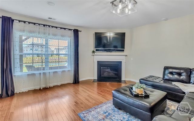 112 Winslow Circle, Savannah, GA 31407