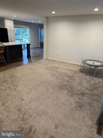 203 BLUE JAY RD, Browns Mills, NJ 08015