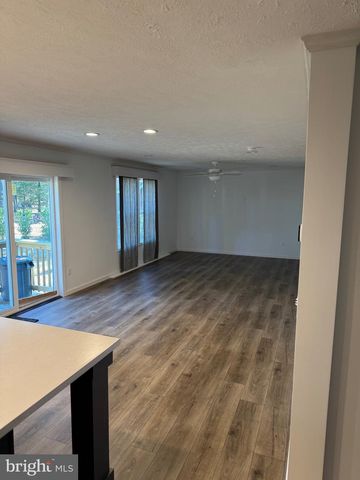 203 BLUE JAY RD, Browns Mills, NJ 08015